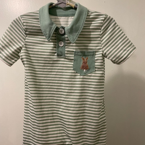 Abby & Evie Other - Abby & Evie baby boy sage stripe romper with Easter bunny on pocket 12 months